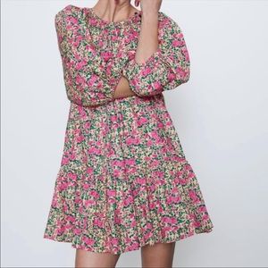 NWOT Zara Pink Floral Puff Sleeve Dress